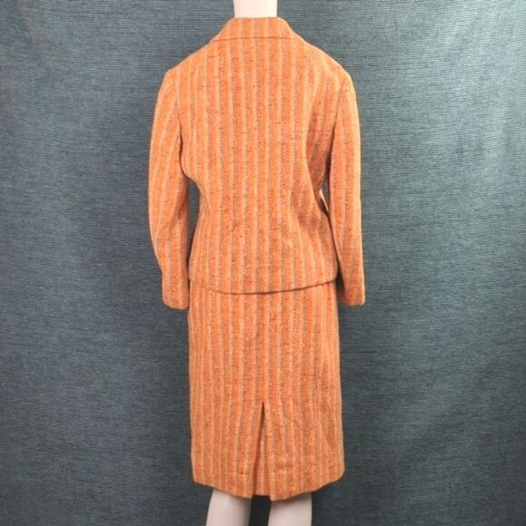 Vintage Henry White Of Dublin Wool Suit, 1960's Skirt & Jacket - Picture 9 of 17